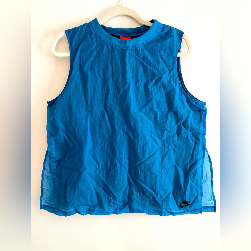 Nike - coverup top